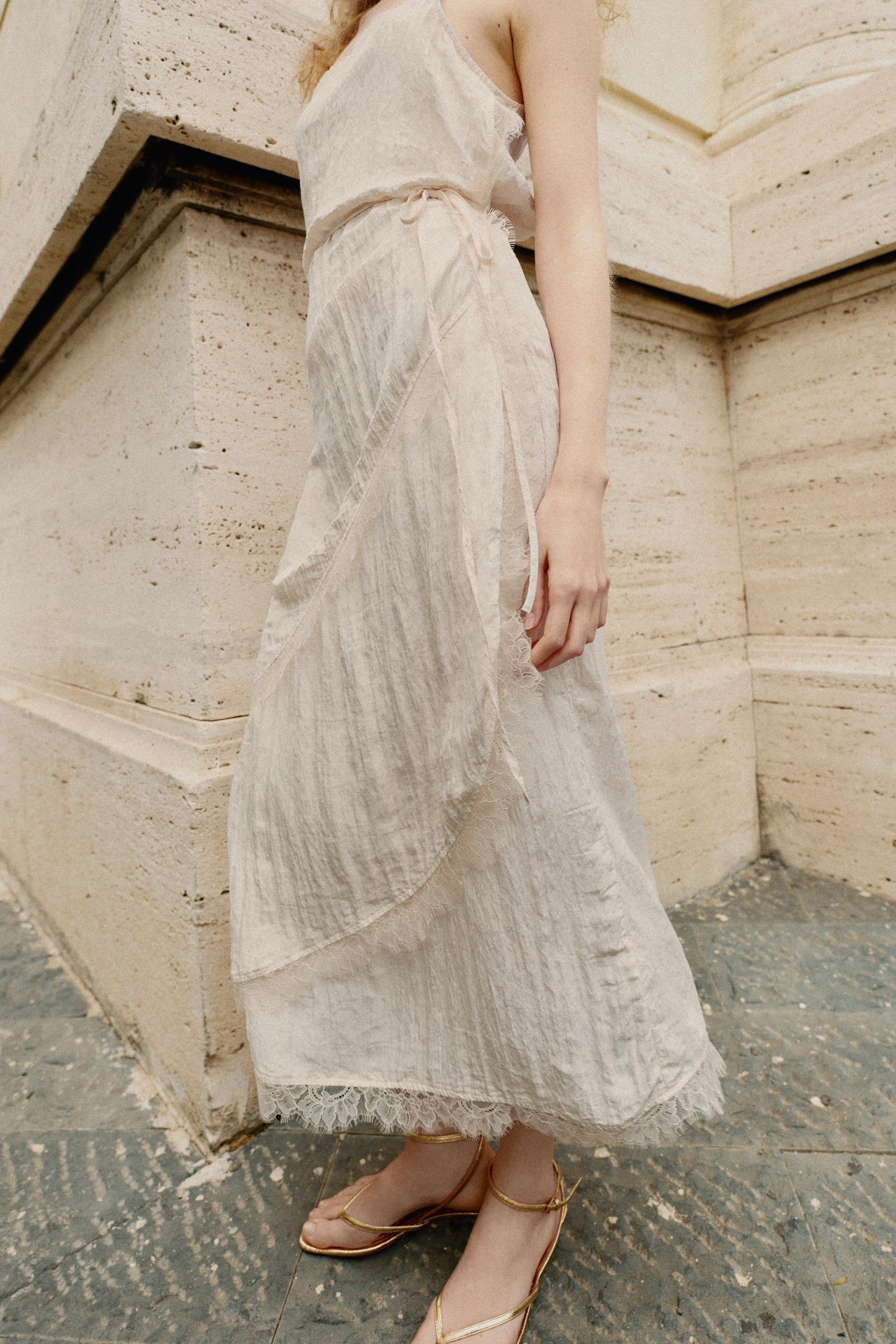 LACE TRIM MIDI SLIP DRESS